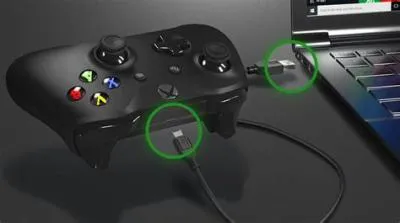 Where do wired xbox one controllers plug in?