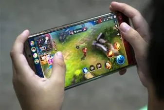 Are pc games better than mobile games?