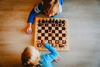 Can i teach my 2 year old chess?