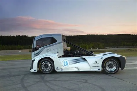 What is the fastest road lorry?