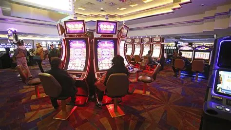 How do casinos know if you are banned?