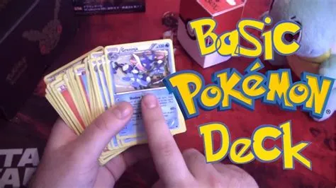 What is in a basic pokémon deck?