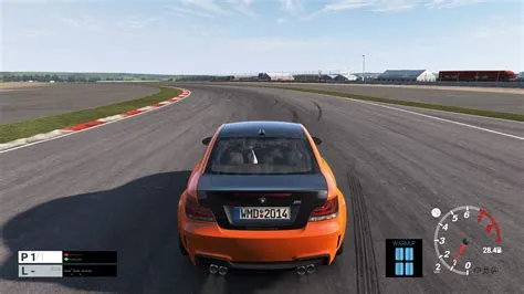 Is assetto corsa better than project cars?