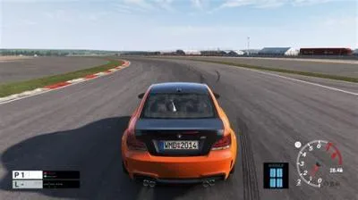 Is assetto corsa better than project cars?