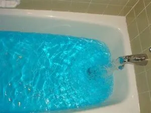 Can you put deep blue in bath water?