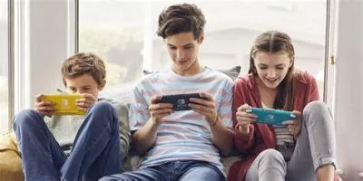 Can you play nintendo games with friends?