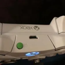 Is it bad to leave xbox controller charging?