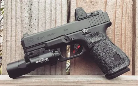 Why does delta force use glock?