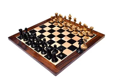 What kind of chess board is queens gambit?