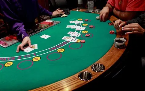 Does casino have advantage in blackjack?