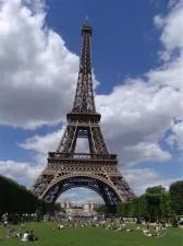 Is eiffel tower 7 wonders of the world?