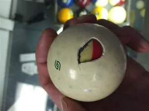 Whats inside a cue ball?