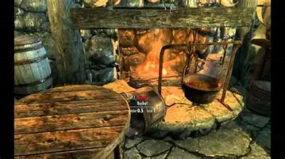 What is the best time to steal in skyrim?