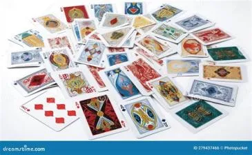 How many possibilities are there of an arranged deck of 52 cards?