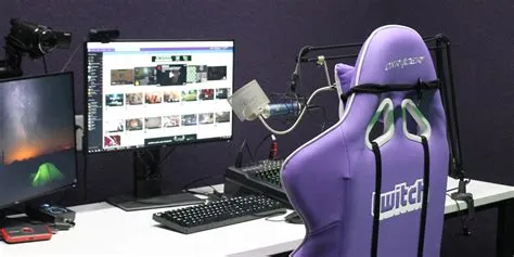 What do most streamers stream at?