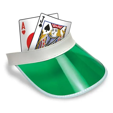 Can you wear a hat at a poker table?