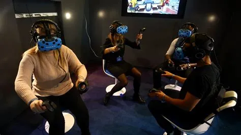 Can 2 players play vr?