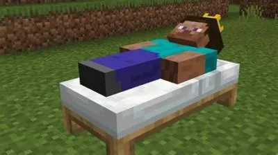 Does minecraft save when you sleep?