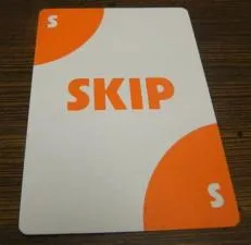 How many skip cards are in phase 10?