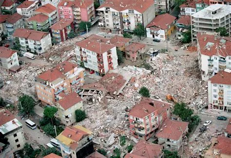 What turkish city was hit in 1999?