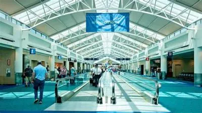 What is the cheapest airport to fly out of in the us?