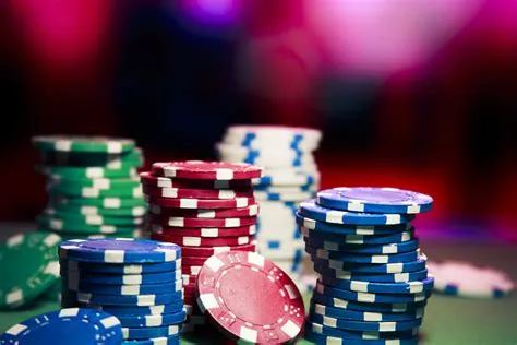 What kind of chips do casinos use?