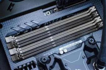 Can i use 3 ram slots out of 4?