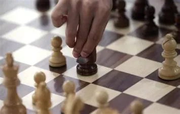 What is a 2 1 chess game?