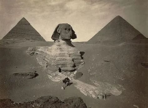 Who broke the sphinx?