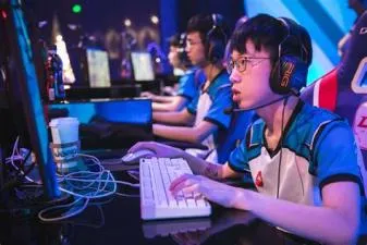 How long can chinese gamers play?