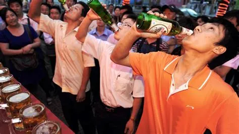 Can you drink alcohol in macau?