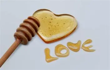 What does honey mean in love?