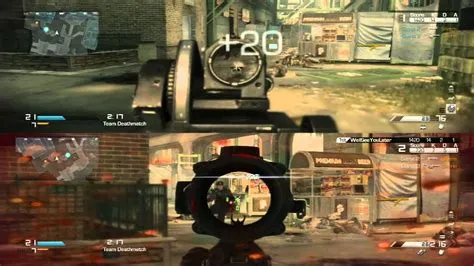 Is call of duty ghosts 3 player split-screen?