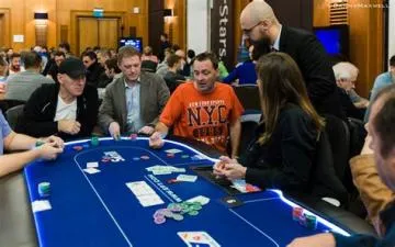 Can you talk while playing poker?