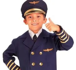 What age do pilots start flying?