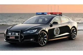 Are teslas good cop cars?