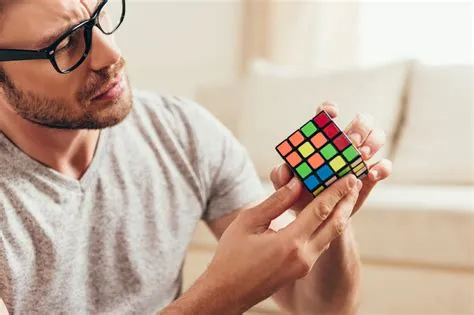 Can most people solve a rubiks cube?