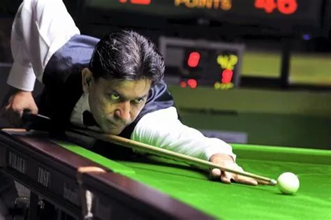 Who is the indian star of snooker?