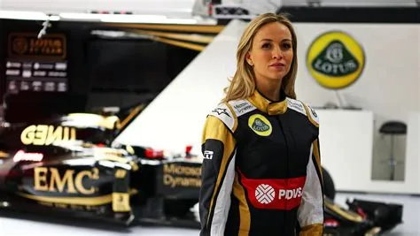 Can a girl drive in f1?