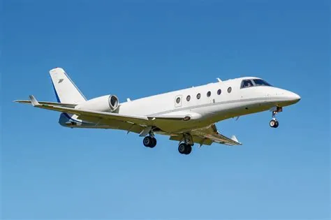 How much is a 1 hour private jet?