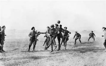 Did football stop ww1?