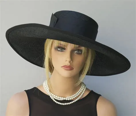 What are womens derby hats called?