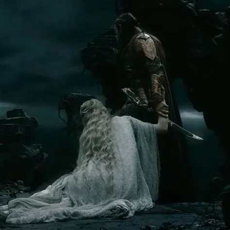 Is lady galadriel stronger than elrond?