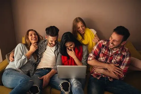 Can you play connect 4 with friends?