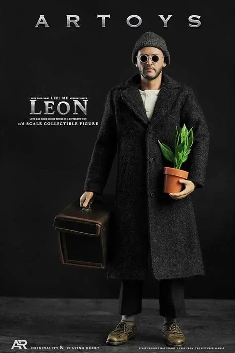 What killer comes with leon?