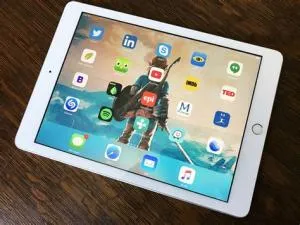 Are all apps free on ipad?