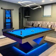 How much space do you need around a pool table?