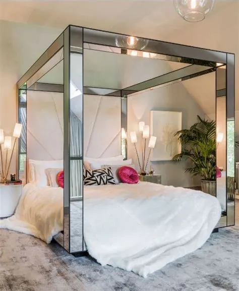 Is it ok to have a mirror in front of your bed?