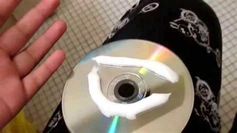 Can you clean a game disc?