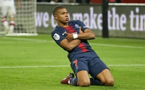 How quick is kylian mbappé?